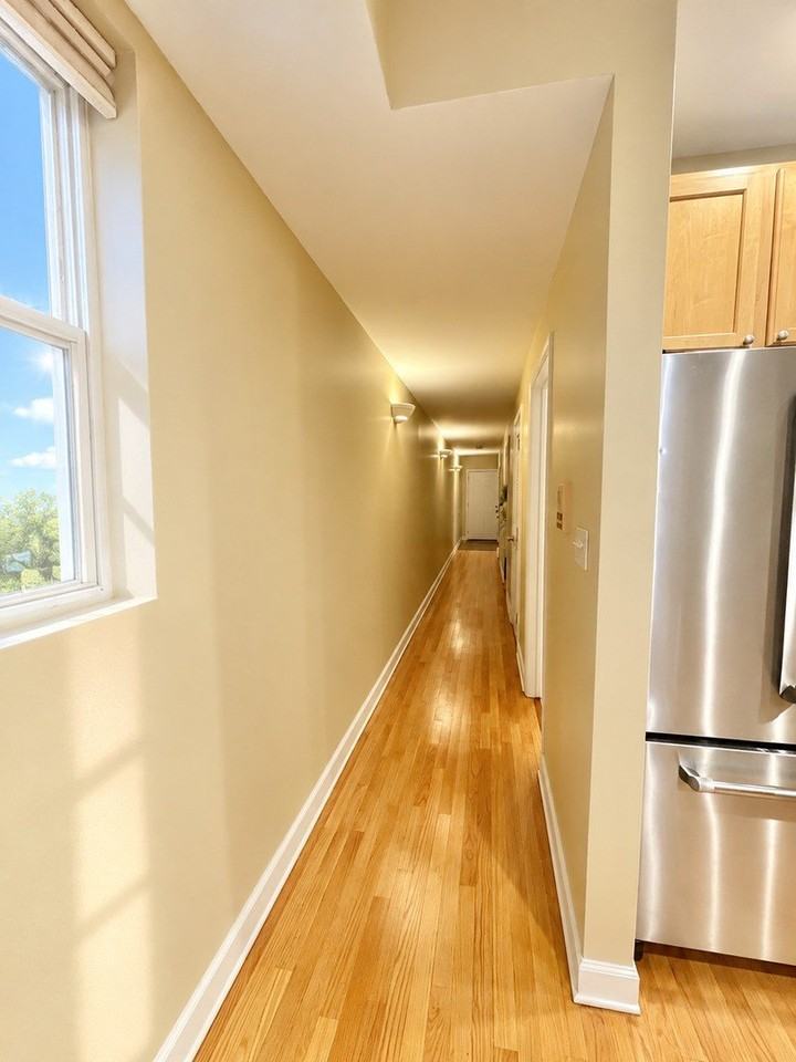 515 S Western Ave #2 - Photo 4 of 27