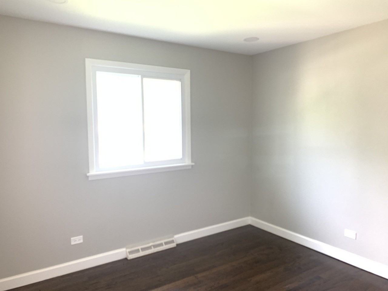 1114 N Crabtree Ln - Photo 7 of 12