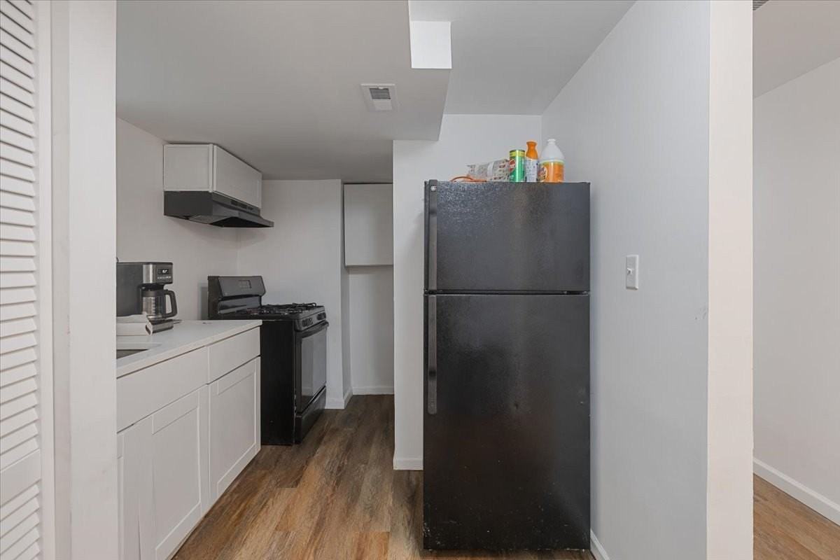 1944 S Springfield Ave #G - Photo 3 of 8
