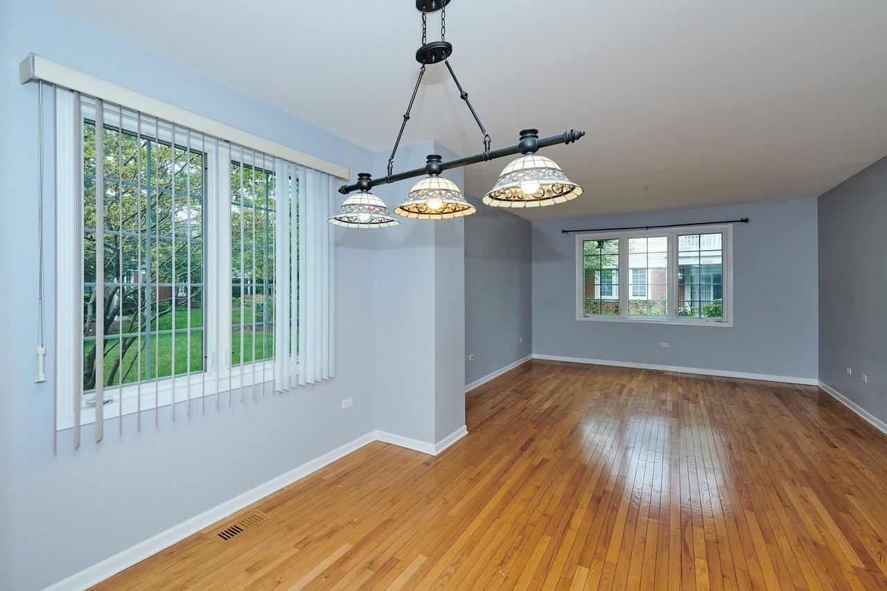 7414 N Lincoln Ave #A - Photo 4 of 22