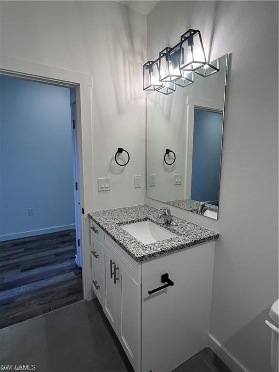 2439 Ted Ave S - Photo 7 of 12