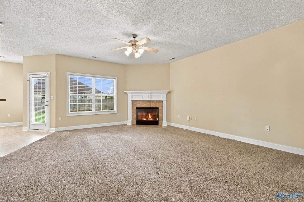 5006 Liberty Park Cir Se - Photo 2 of 15