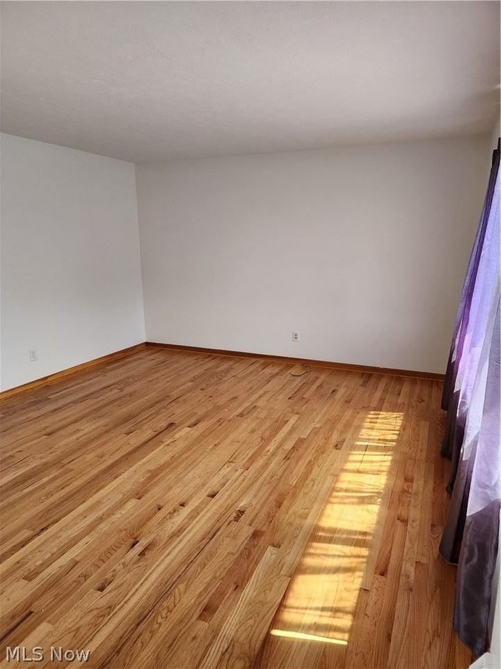 12020 Denver Dr - Photo 3 of 21