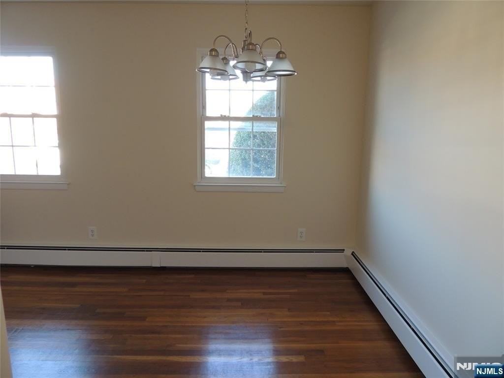 250 Rochelle Ave #B11 - Photo 6 of 15