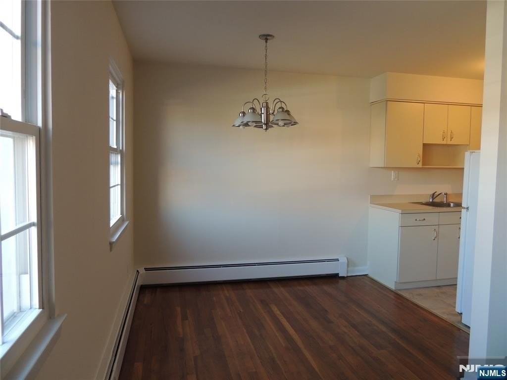 250 Rochelle Ave #B11 - Photo 7 of 15