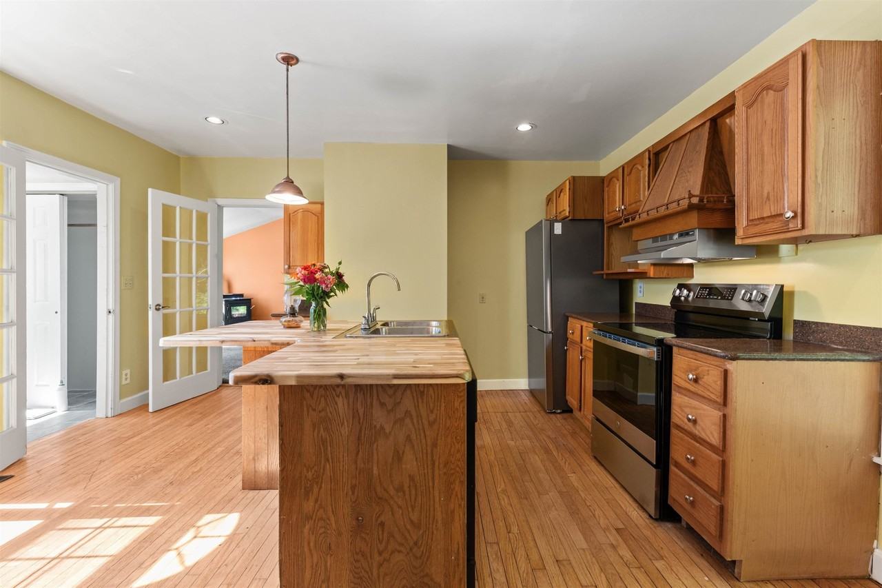 2338 Eaton Rd - Photo 7 of 16
