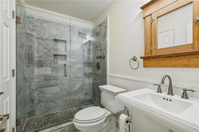 715 Atalin St - Photo 7 of 11