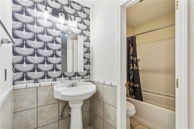 724 Heavens Dr #3 - Photo 7 of 13