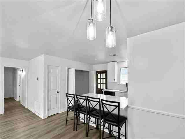 778 Heritage Ave - Photo 5 of 19