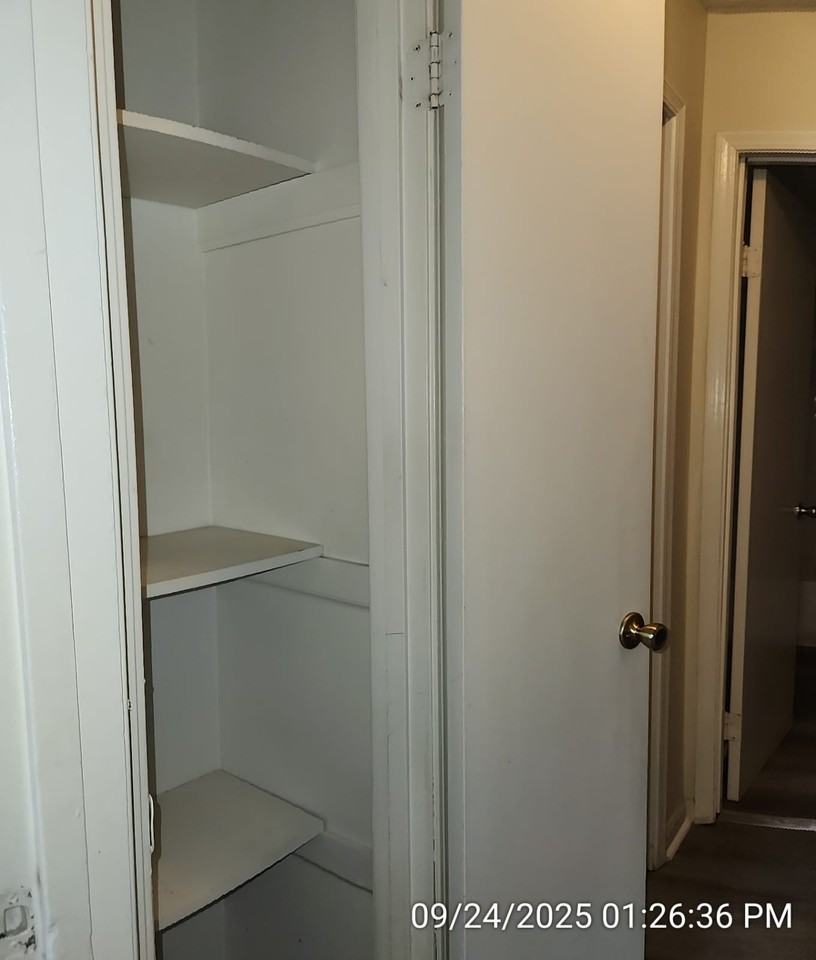 138 Pointe South Dr #C - Photo 7 of 19