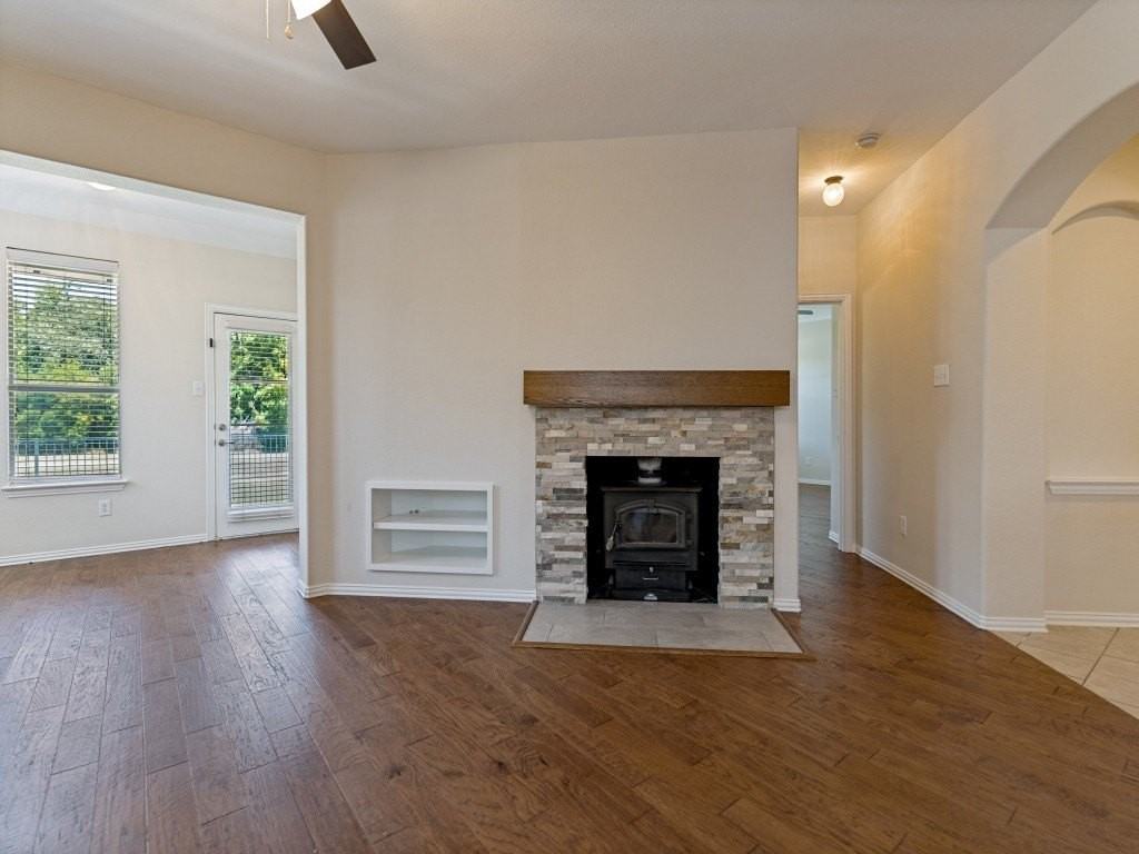 1906 Pecan Grove Dr - Photo 5 of 26