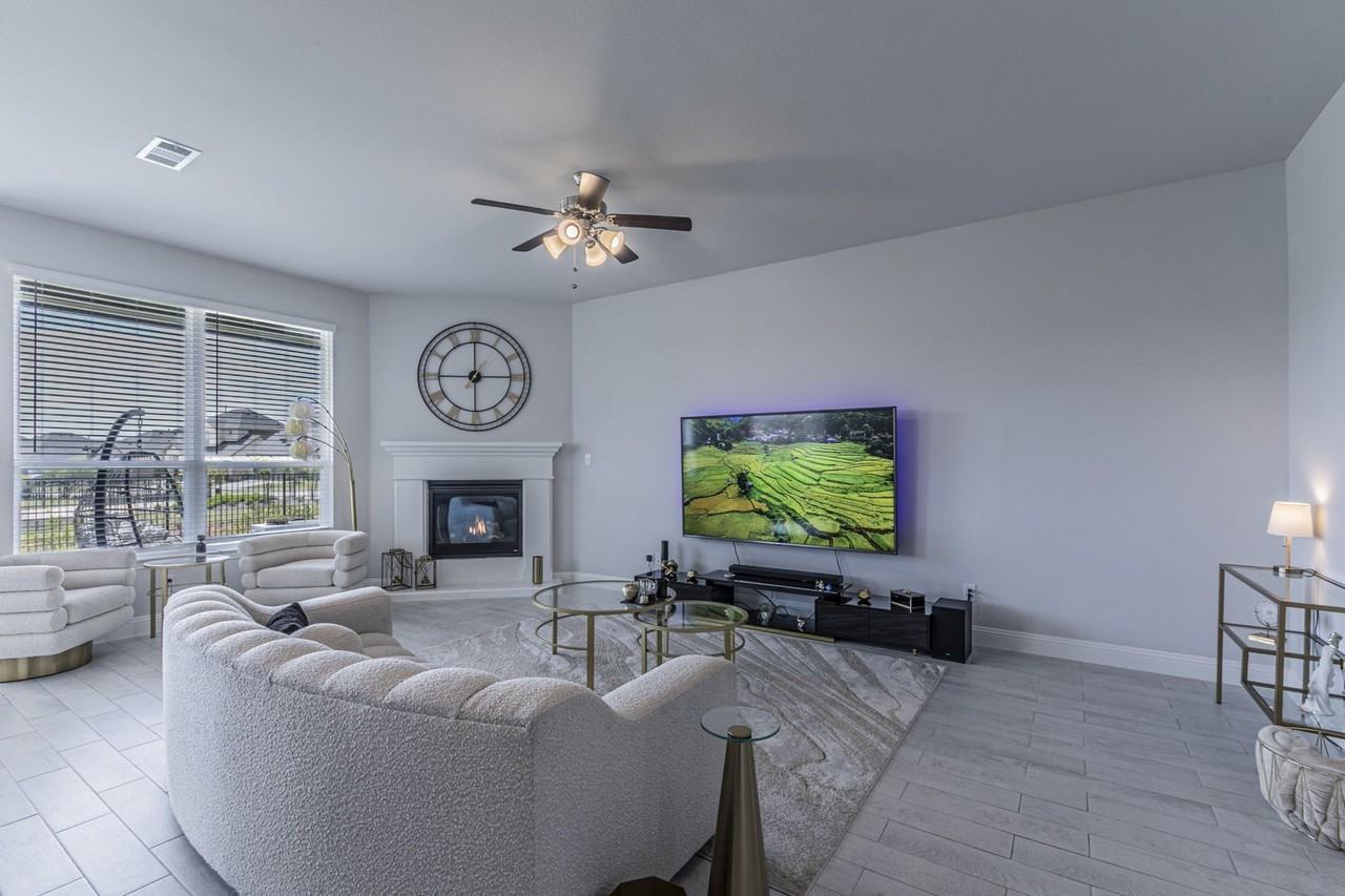 1301 Castiglione Ln - Photo 6 of 32