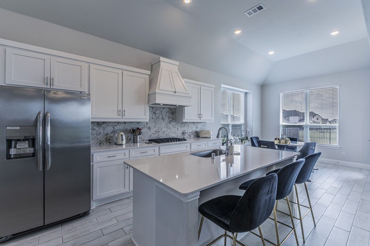1301 Castiglione Ln - Photo 7 of 32