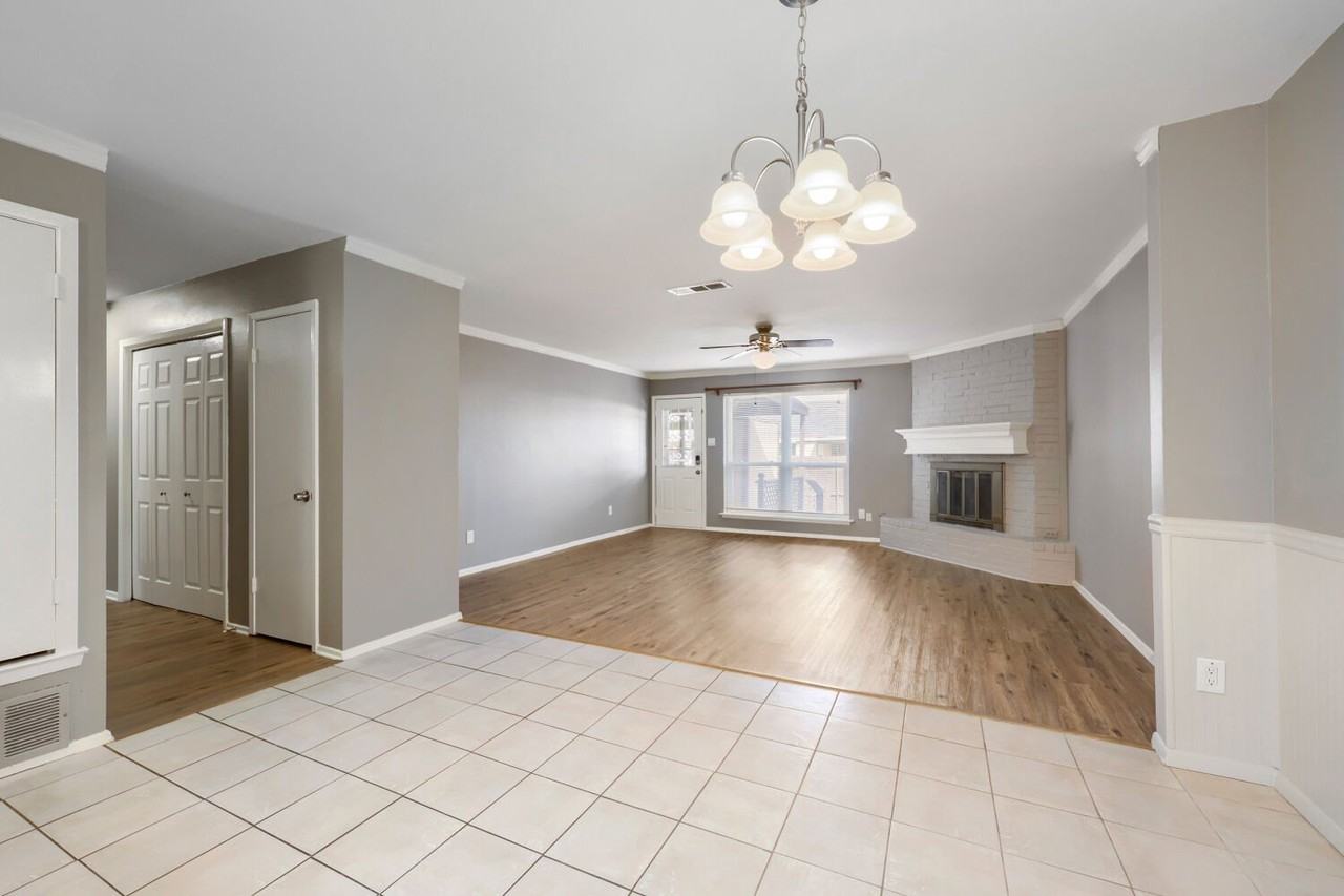 22 E Townhouse Ln #31 - Photo 5 of 17