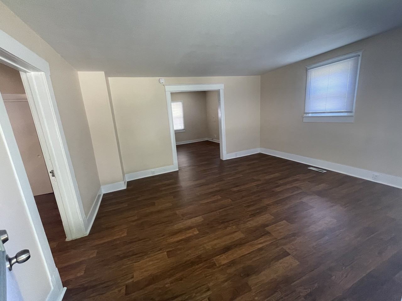 2650 S Franklin Street Rd #1 - Photo 5 of 10