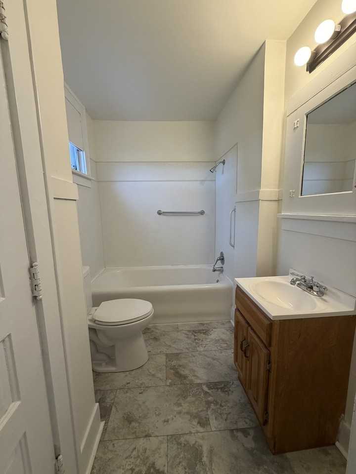 57 Division St #3 - Photo 6 of 7