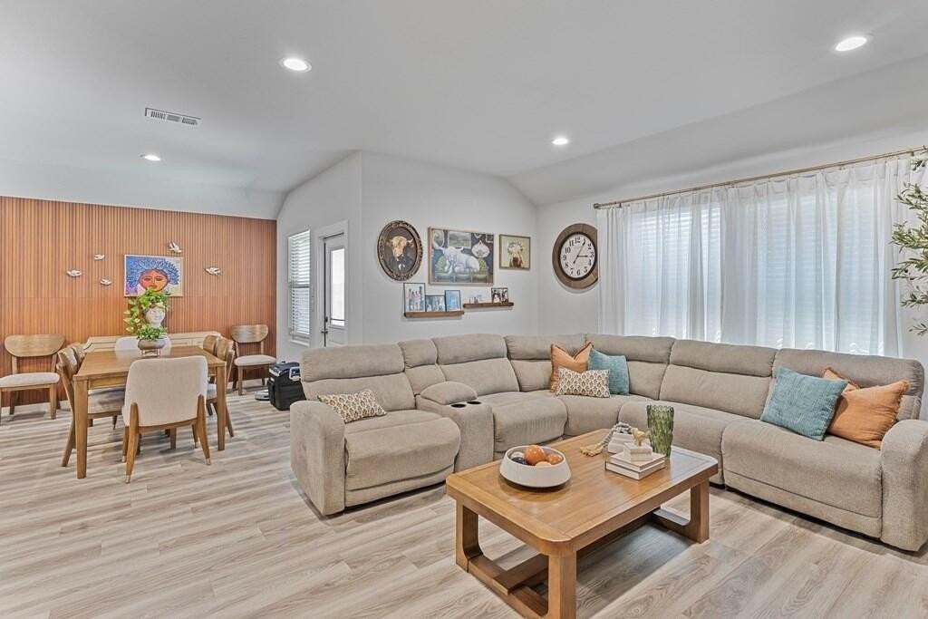 7710 Purple Vitex Rd - Photo 5 of 23