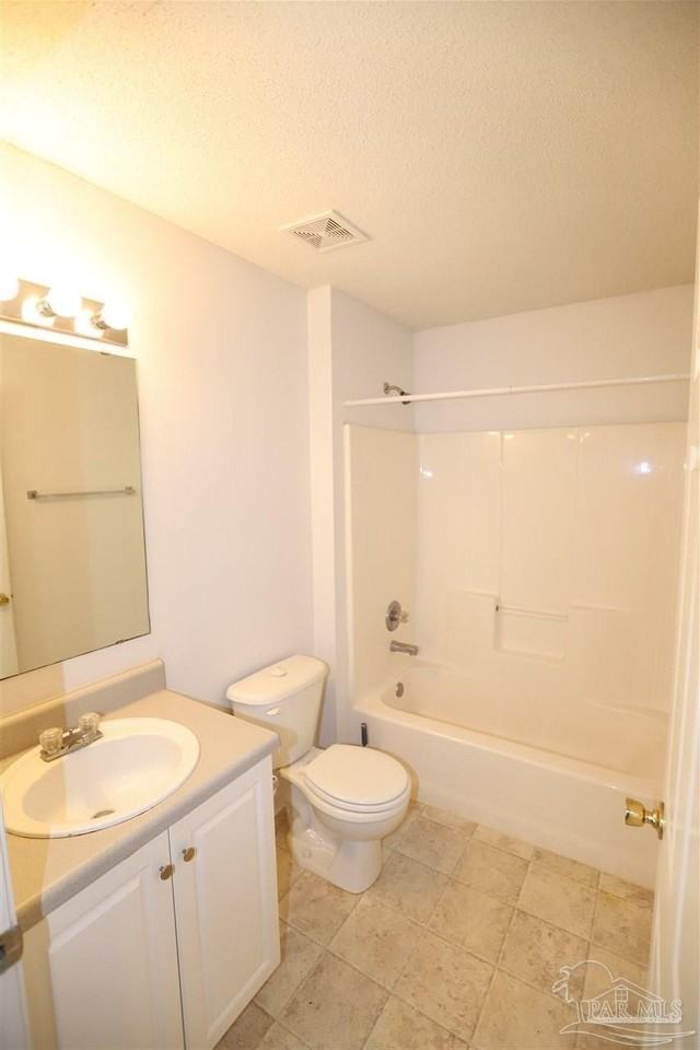 319 Mizzen Ln - Photo 5 of 16