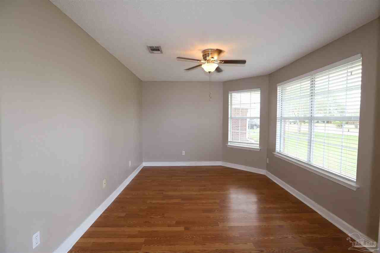 2130 Coral Creek Dr - Photo 2 of 27