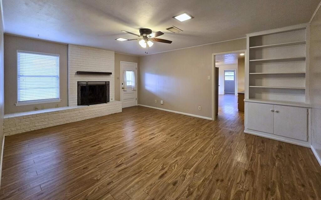 2507 Camarie Ave - Photo 7 of 25