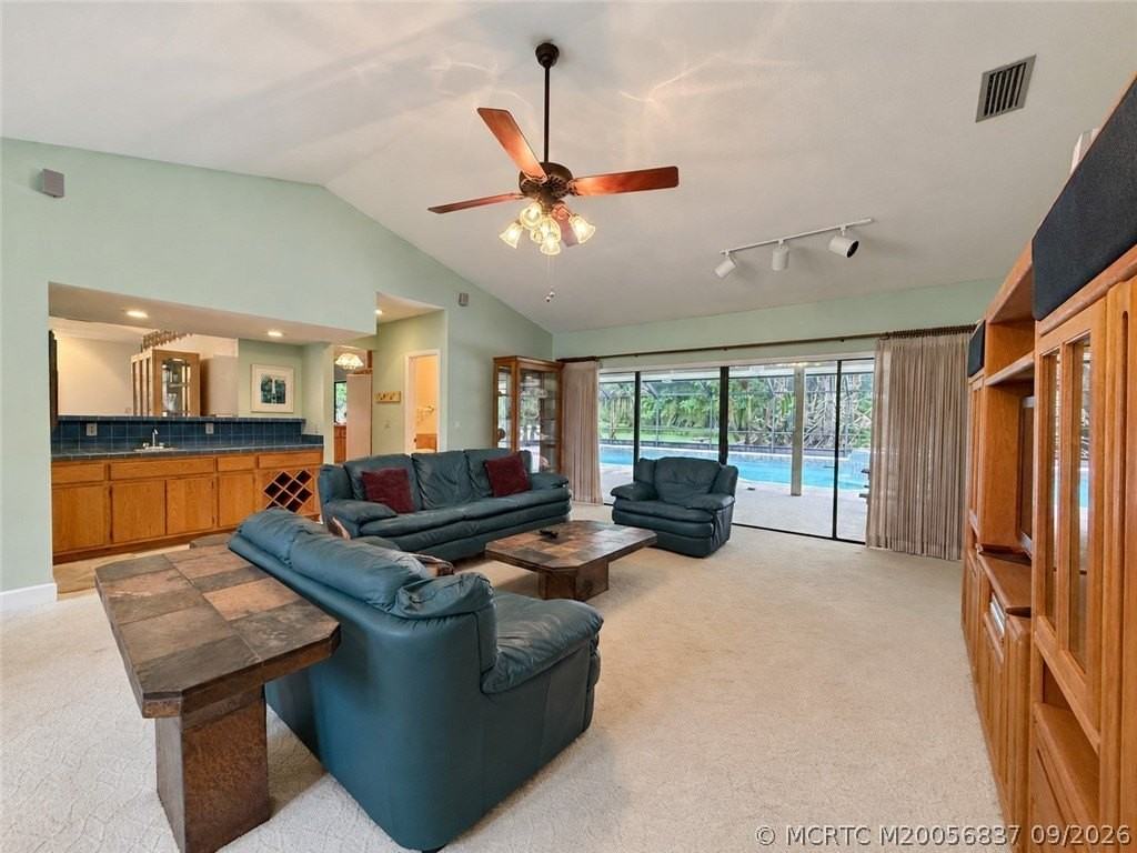 1505 Sw Saint Andrews Dr - Photo 7 of 50