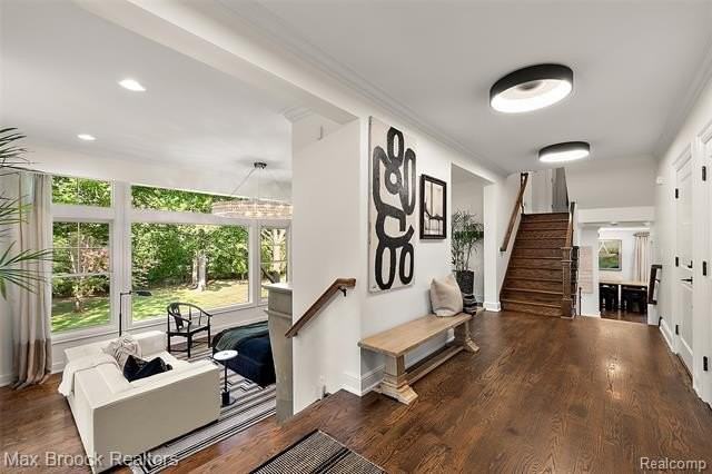 1200 W Lincoln St - Photo 2 of 38