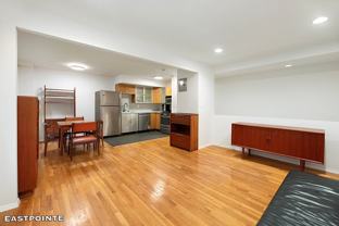 445 W 19th St Apt 1h - Photo 1 of 1