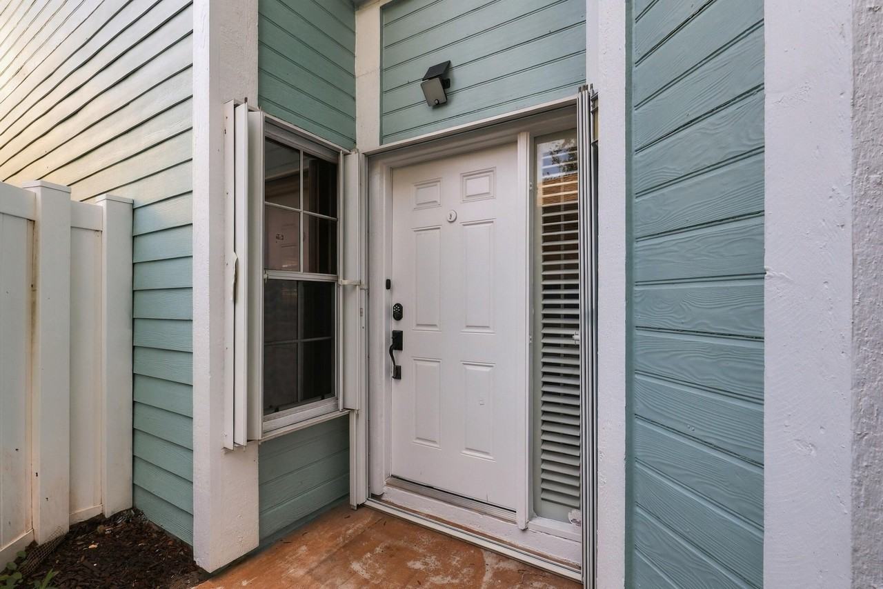 5406 214th Ct S - Photo 4 of 48