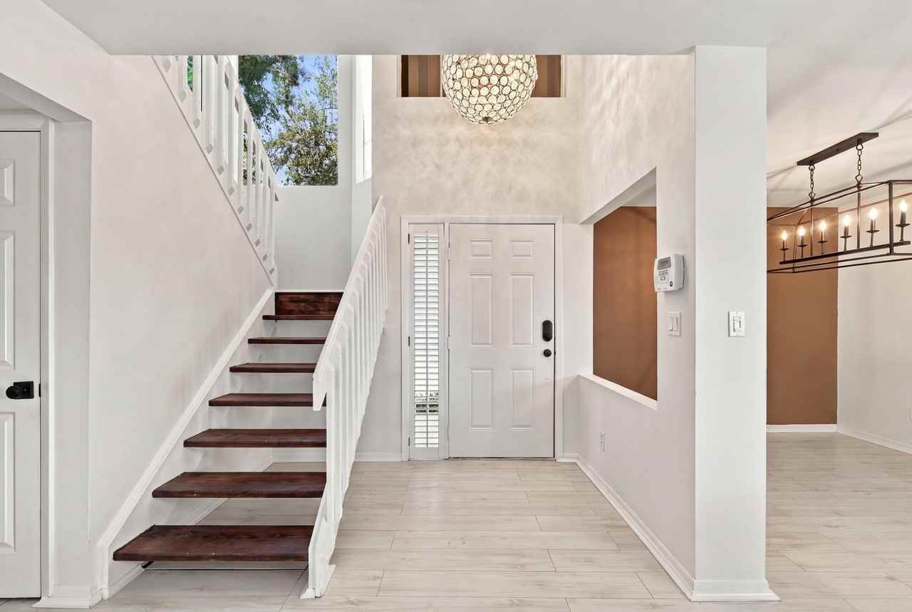 5406 214th Ct S - Photo 5 of 48