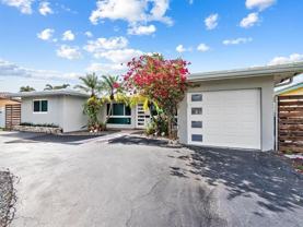 300 Se 10th St - Photo 1 of 1