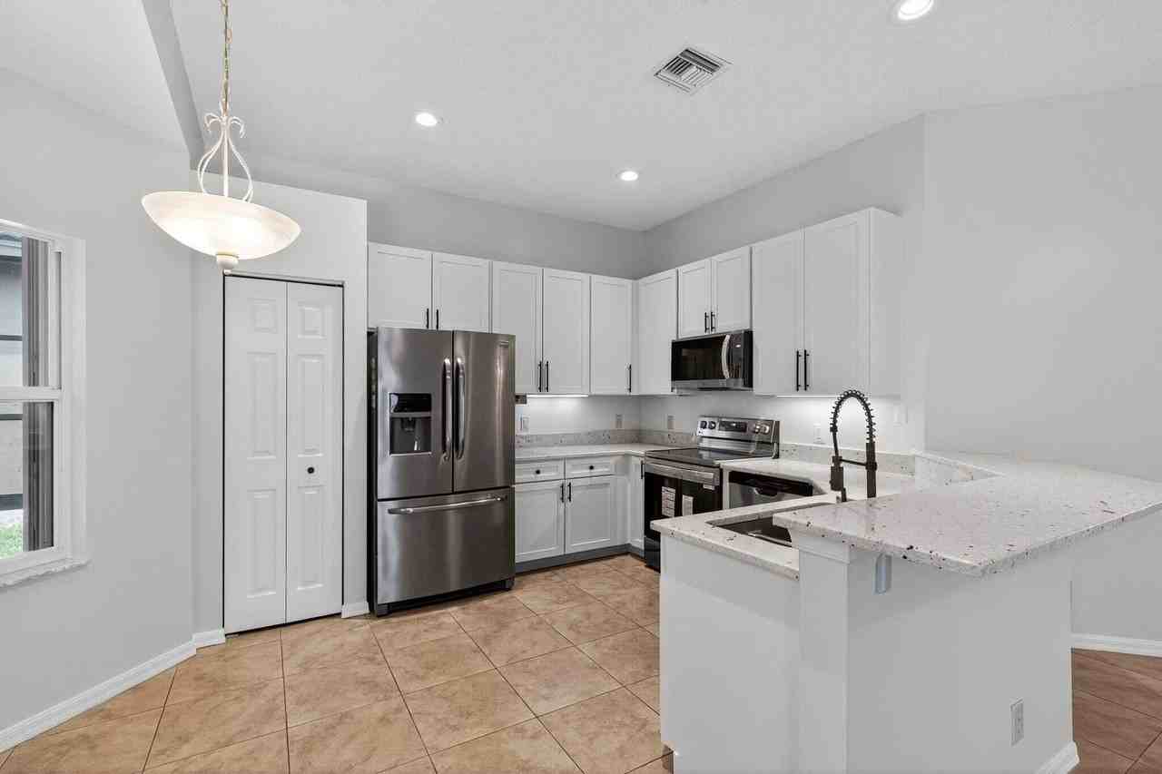 7280 Se Magellan Ln - Photo 6 of 28