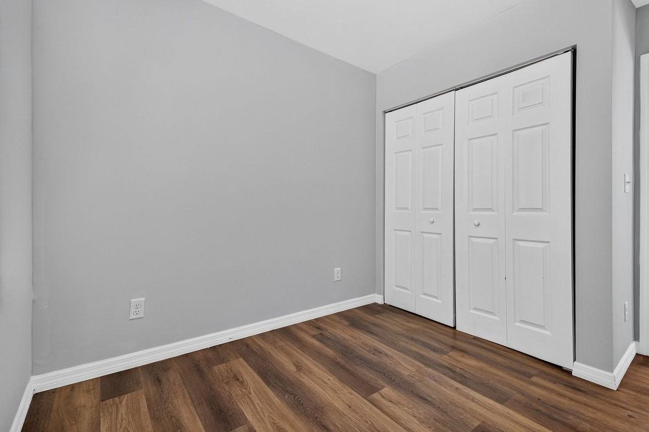 639 6th St - Photo 5 of 16