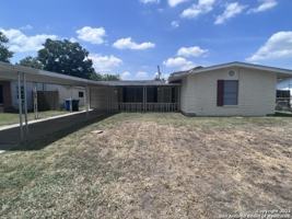 featured image of 703 E Formosa Blvd