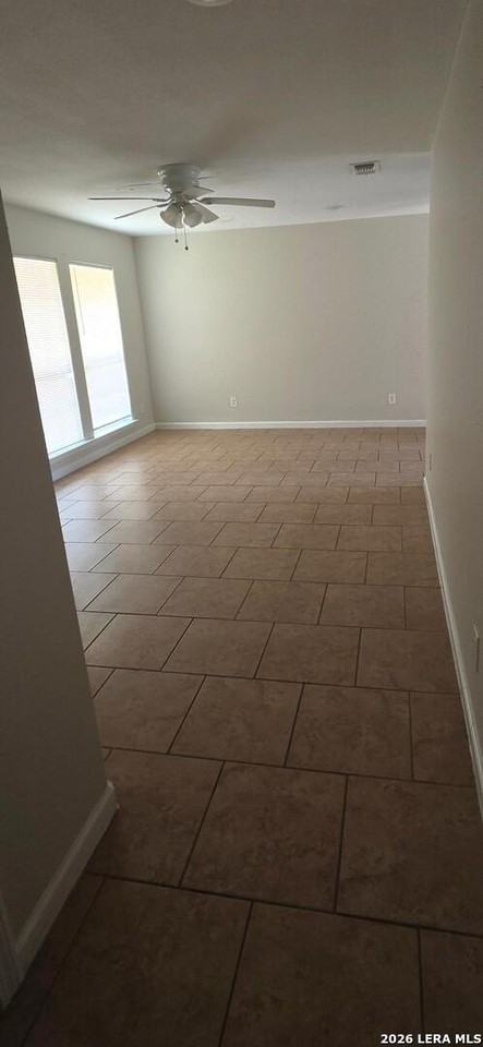 519 E Bonner Ave - Photo 3 of 13