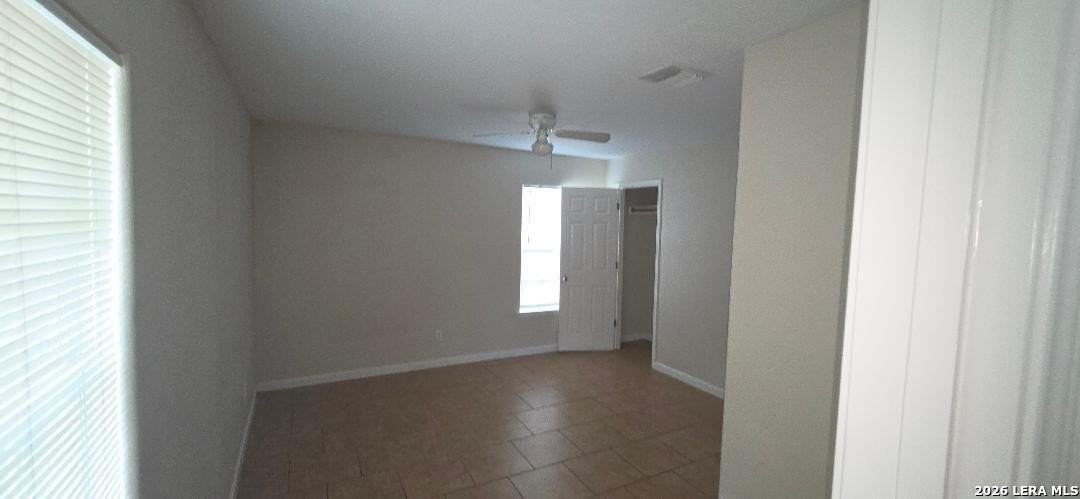 519 E Bonner Ave - Photo 6 of 13