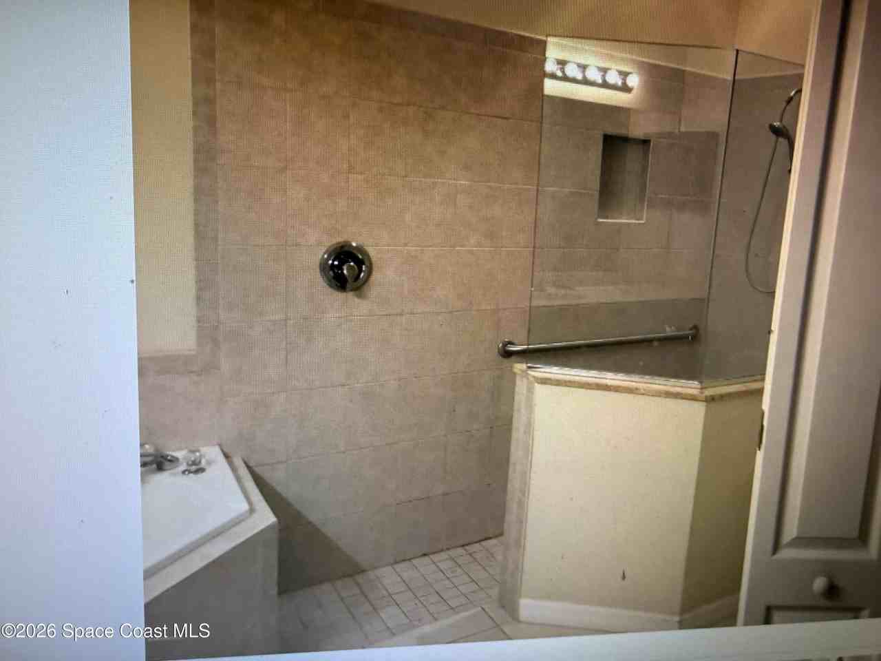 500 Wedge Ct Se - Photo 6 of 7