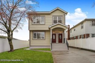 178 Parkinson Ave #2FL - Photo 1 of 1