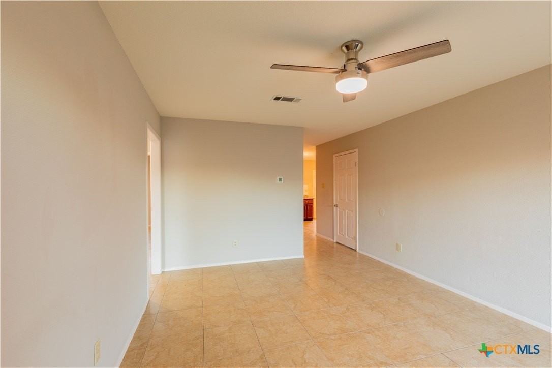 2003 Castle Gate Cir - Photo 4 of 36