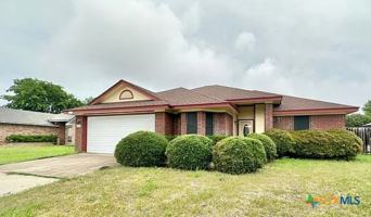 featured image of 3805 Sawtooth Dr