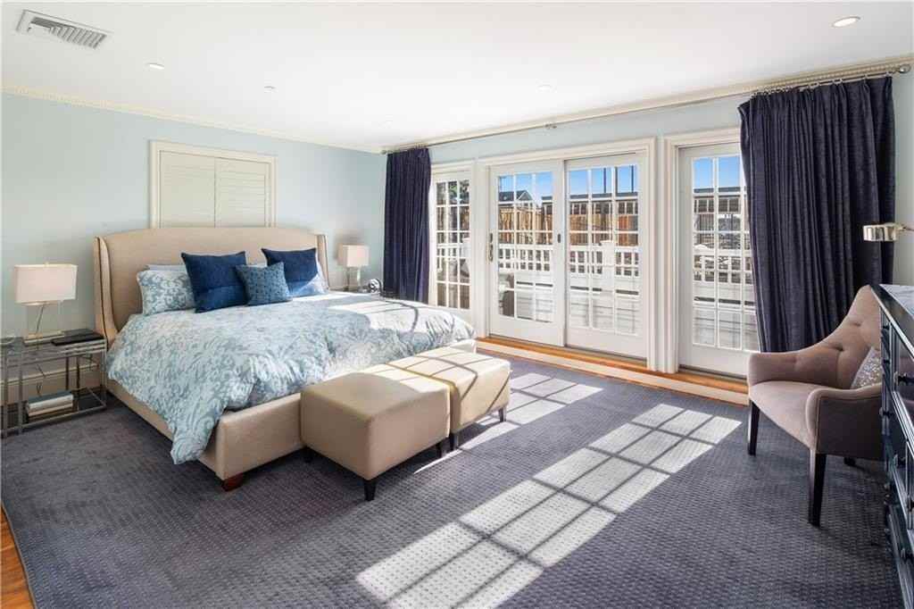 26 Brown And Howard Wharf #204 - Photo 6 of 34