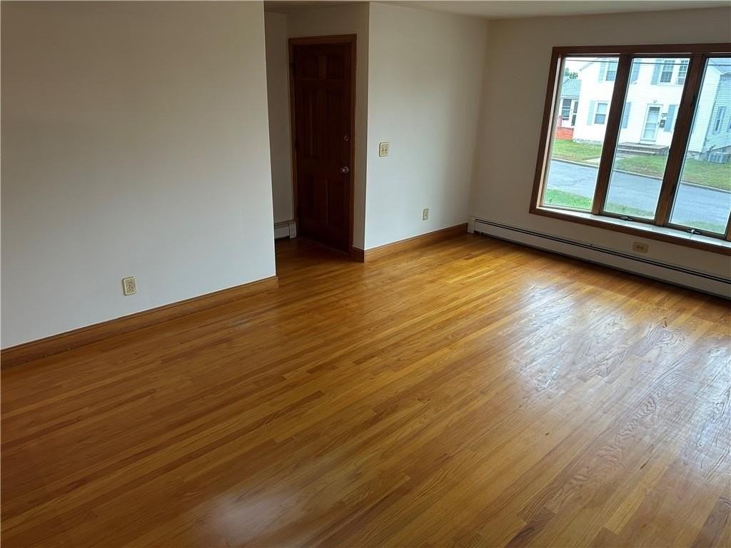 32 Argonne St - Photo 7 of 22