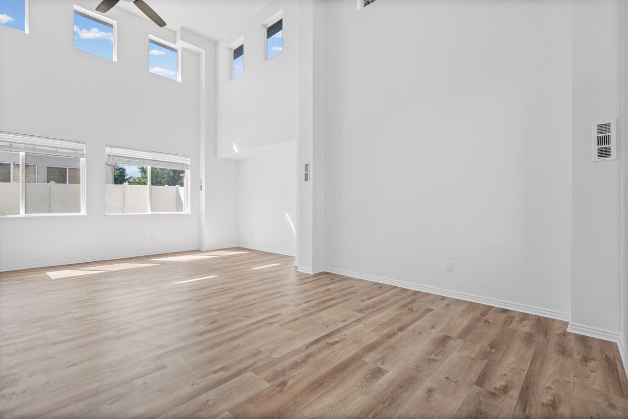 5965 W Leichen Ave #1 - Photo 7 of 30