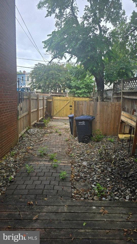 320 14th St Ne - Photo 7 of 26