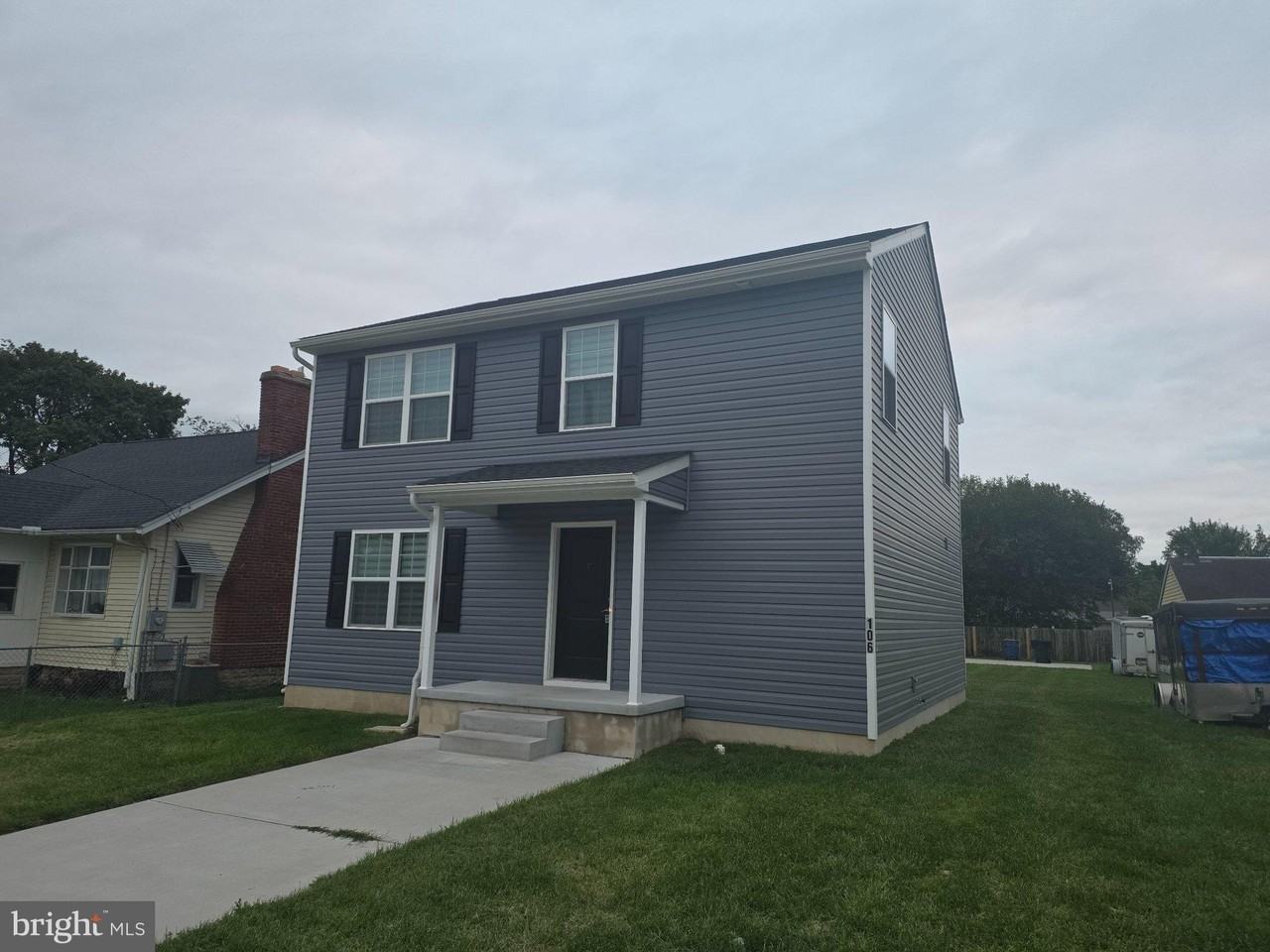 106 Lotus St - Photo 2 of 16