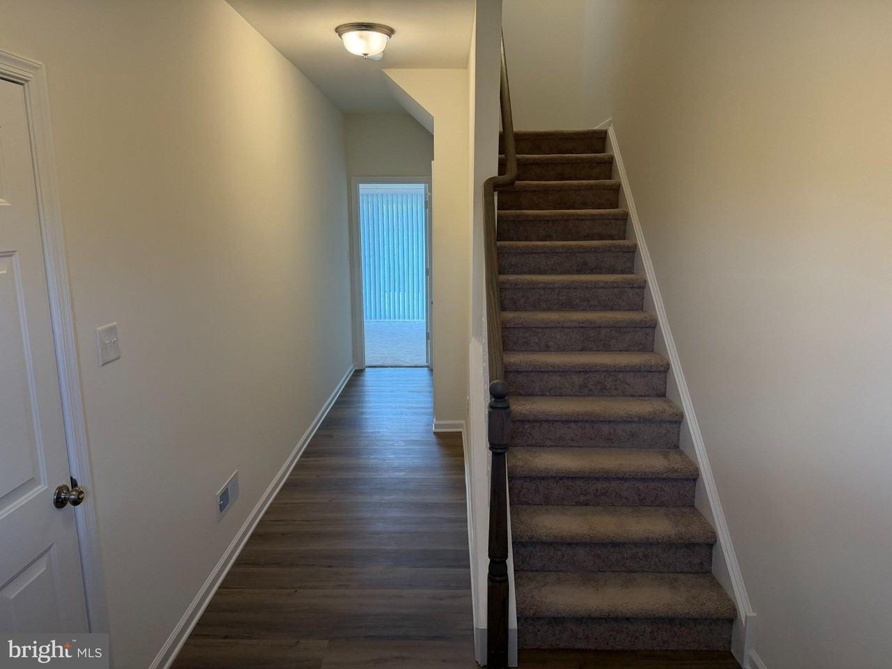 730 Rosler Way - Photo 2 of 20