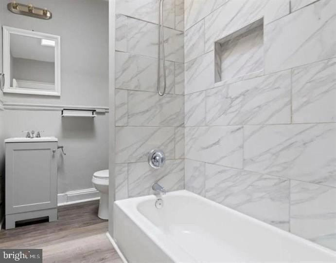 1314 N Mount St - Photo 3 of 18