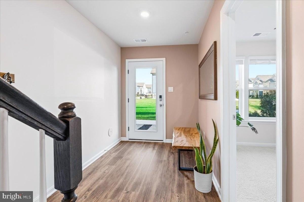 415 Union St - Photo 4 of 39
