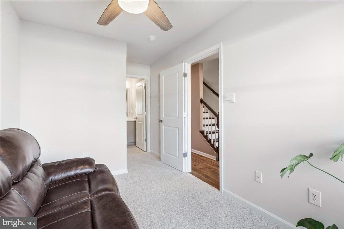 415 Union St - Photo 6 of 39
