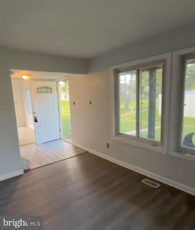 24 Medford Ct