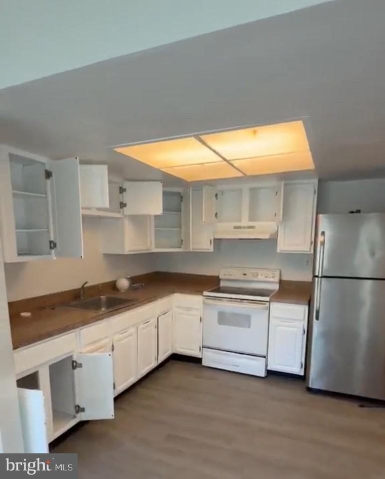 24 Medford Ct - Photo 5 of 6